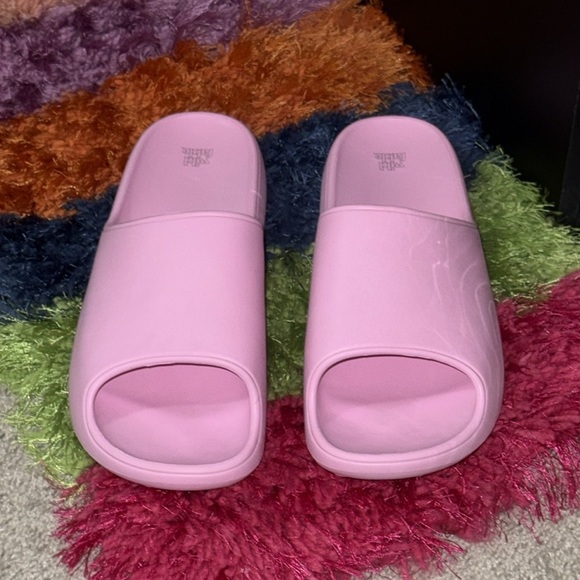 NWOT! Size 10 PINK Wild Fable Slide Sandals - Picture 3 of 8